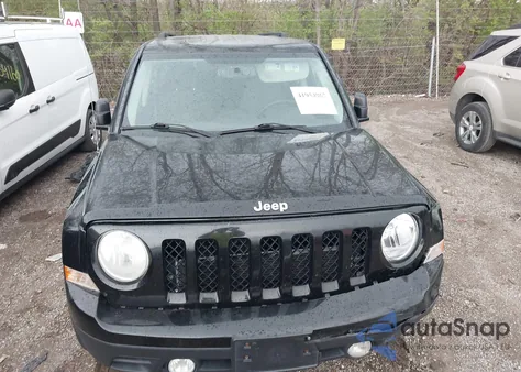 2012 Jeep Patriot Sport из США, поврежденный, VIN 1C4NJPBA0CD724818